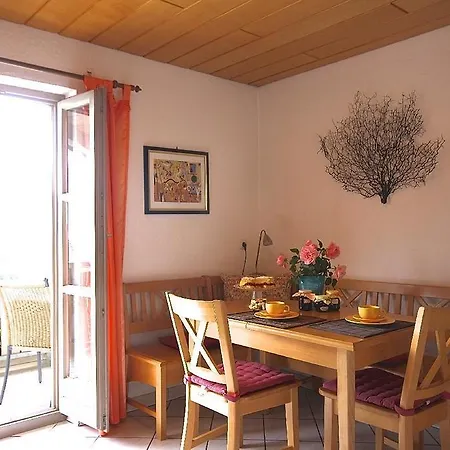 Ferienhaus-holzapfel-haeusl-geiersthal-bei-bodenmais 펜션 *